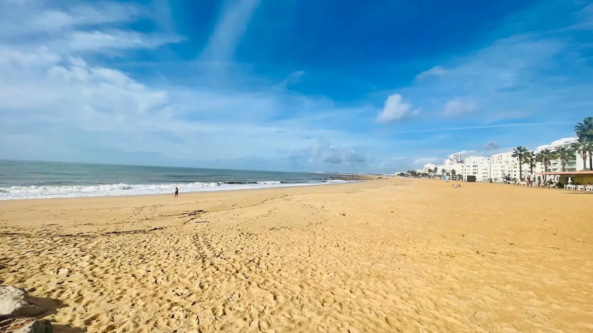 アパート Avenida Mar 1 - Ar-Condicionado, Wifi E 200Mts Da Praia クアルテイラ