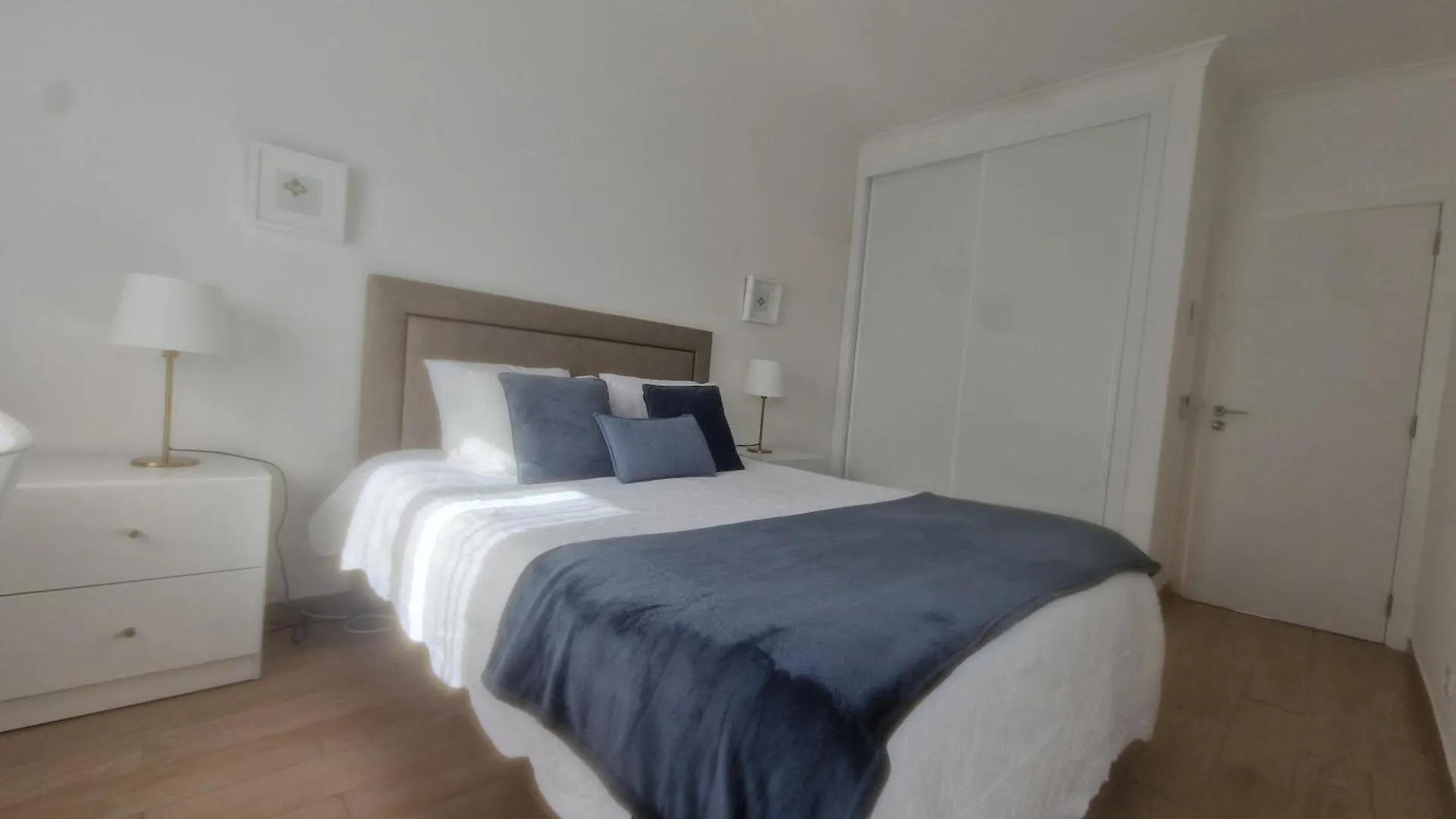 Avenida Mar 1 - Ar-Condicionado, Wifi E 200Mts Da Praia Quarteira Apartment